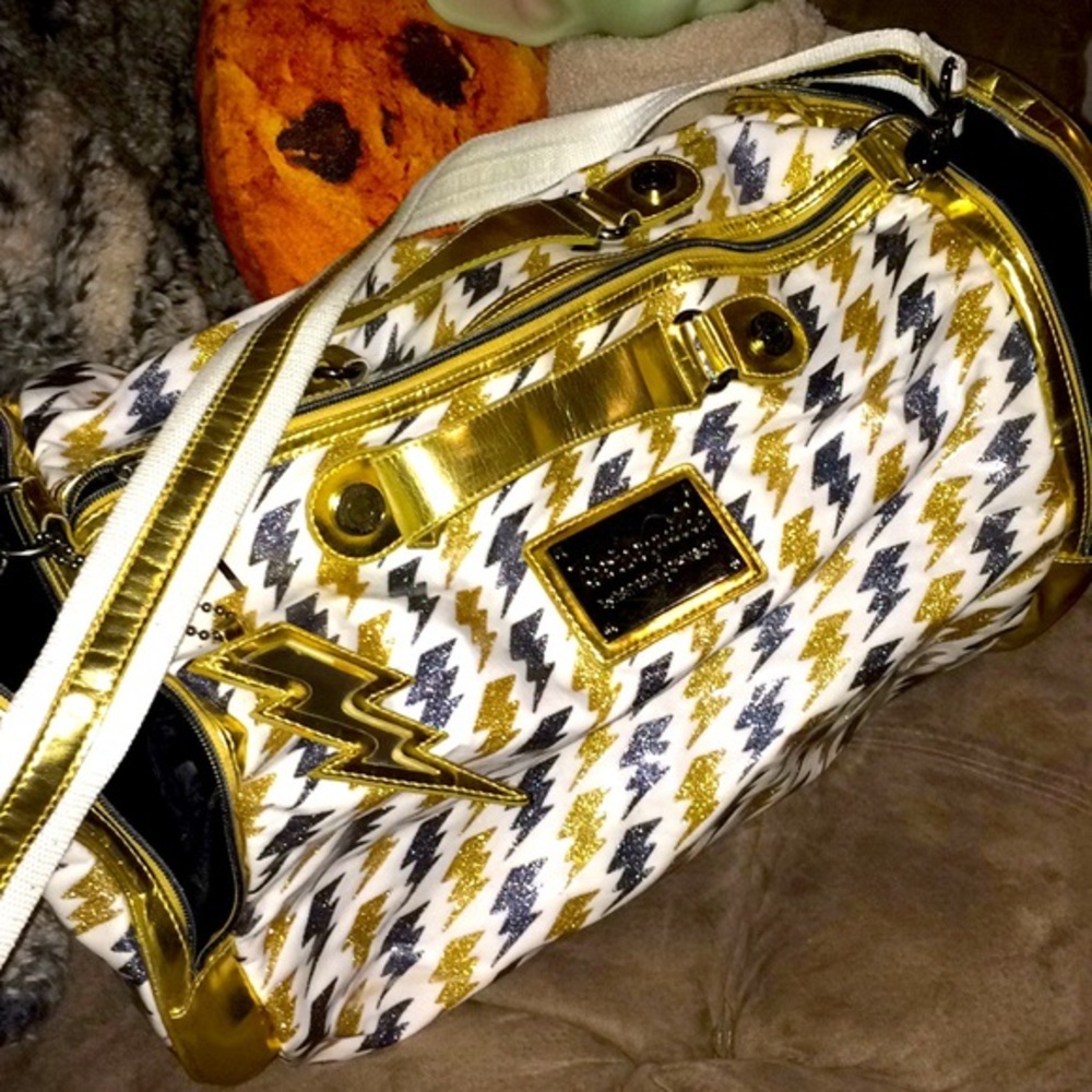 Betseyville LIGHTNING Duffle bag VTG